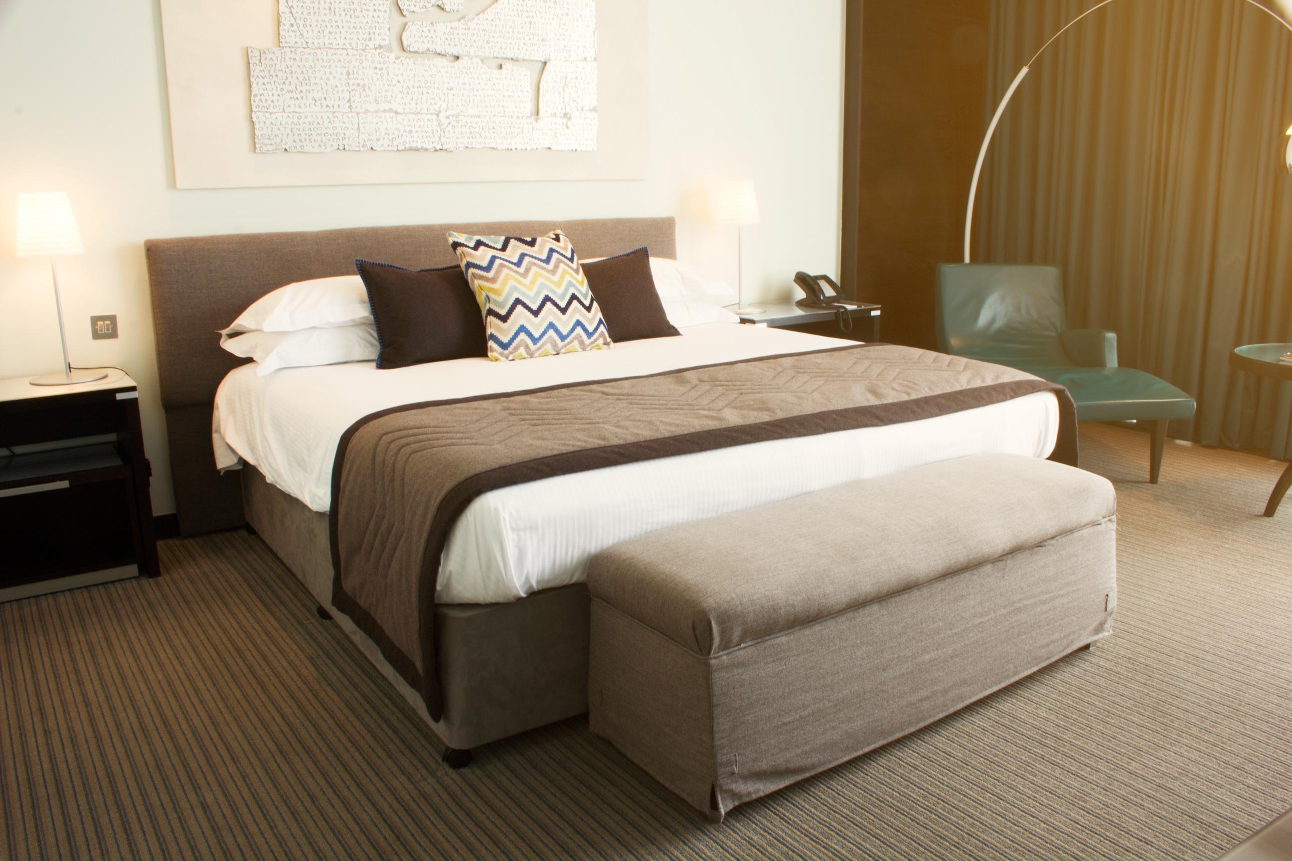 The Lowry Hotel Manchester Exterior foto A bedroom at the hotel