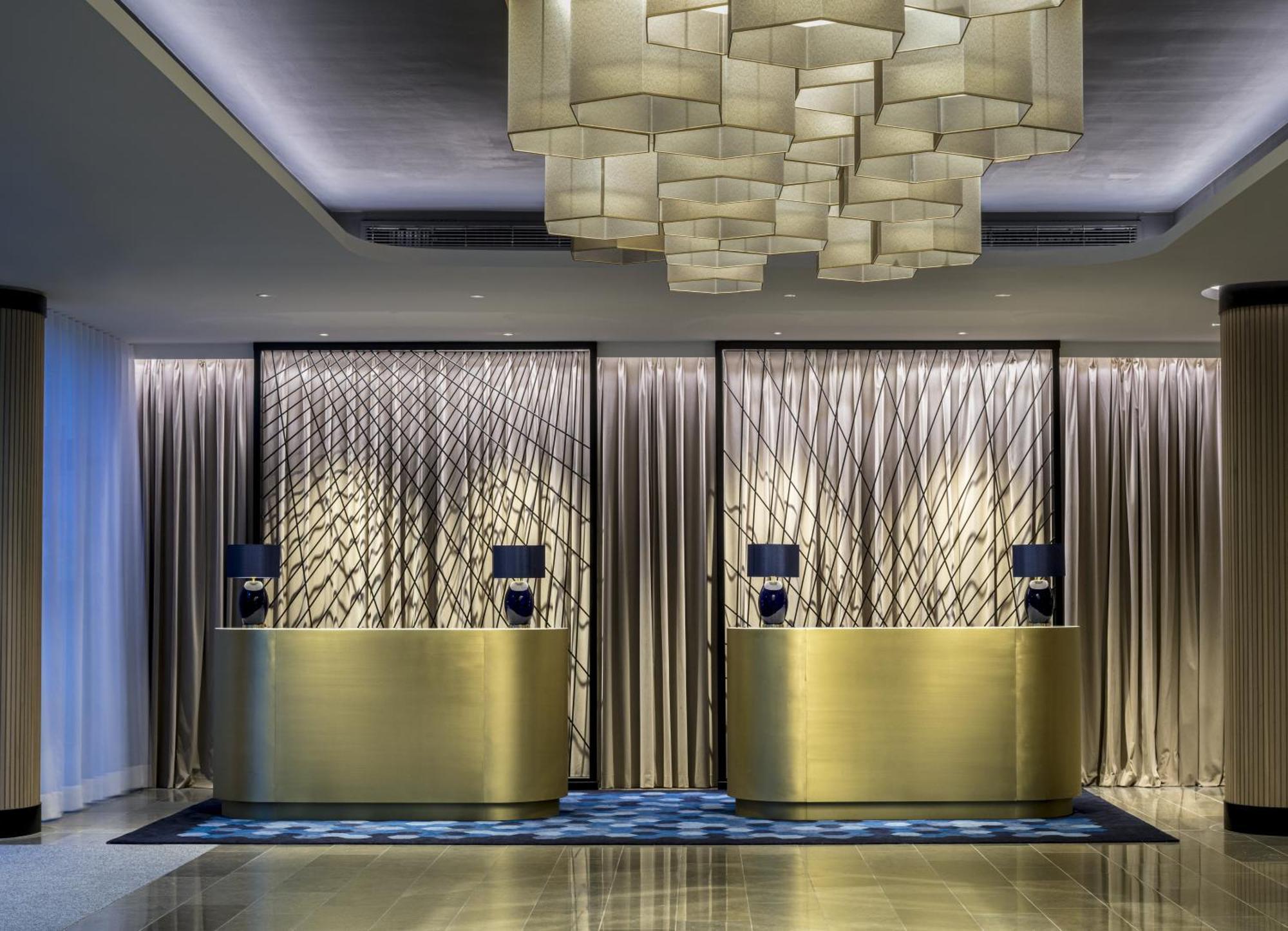 The Lowry Hotel Manchester Exterior foto The hotel's lobby